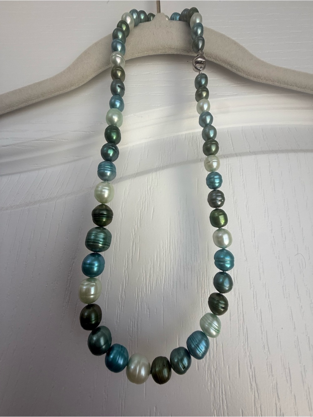 Women’s Honora Blue Moon Collection freshwater cultured pearl necklace.